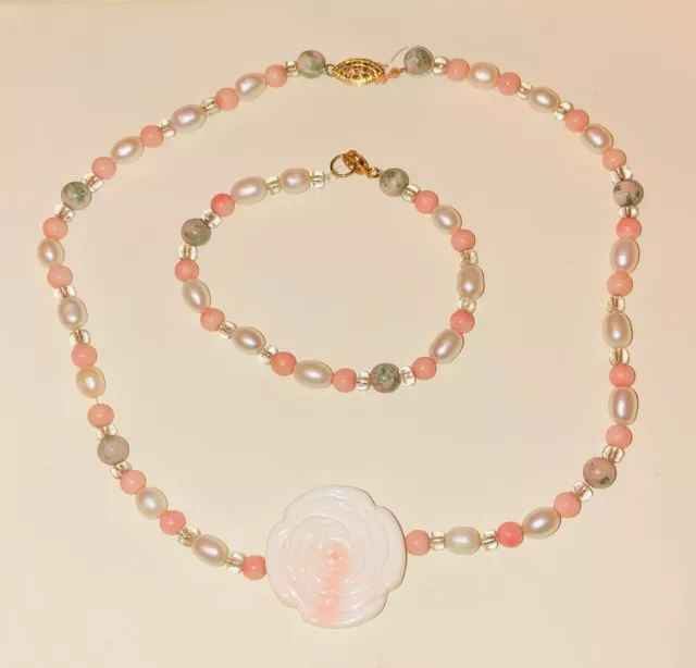 New Pink Coral Pearl Carved Shell Rose Bead Strand Necklace Choker Bracelet Set