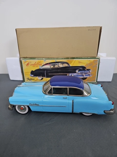 Cadillac Sedan 1950 Fifties Japon, Miniature Tôle 1/18, Noire, Collection