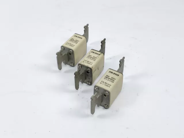 Lk / Bussmann 171A4109 Fusible 25A 500V Universel Environ 80mm 3 Scp