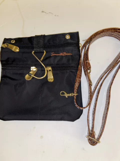 Samatha Brown Cross body purse zippered pockets lightweight travel
