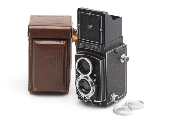 Rollei Rolleicord IV W. Xenar 3.5/75mm & Case #1353068 (1685821659)