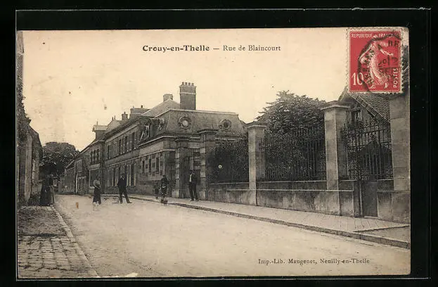 CPA Crouy-en-Thelle, Rue de Blaincourt, vue de la rue 1913