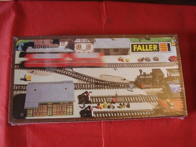 FALLER 120100 Quai de gare moderne pour voie C Kit H0 - Lokschuppen Berlinski