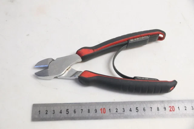 Pince coupante Facom Pince coupante latérale pour l'électronique 110 mm