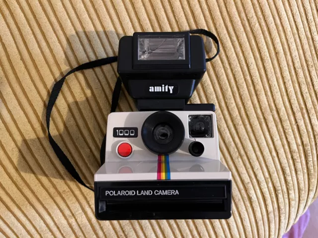 1970’s Polaroid Land Camera 1000 With Amity Flash Attachment