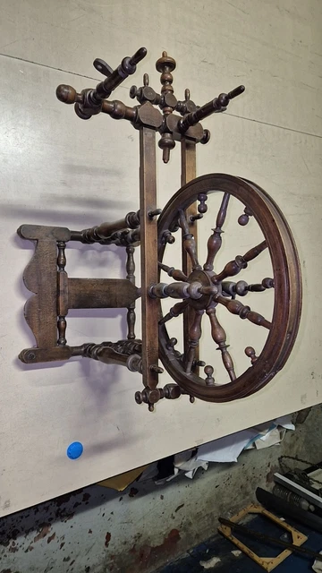 Rouet pour filer la laine - Bois - XIXe siècle - Catawiki