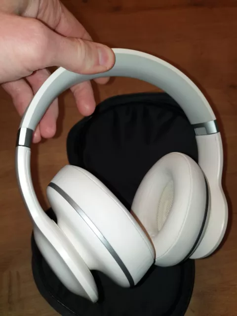 Casque JBL Everest Elite 700 sans fil à réduction du bruit active NXTGen Blanc