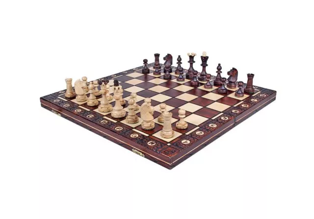 STUNNING SENATOR WOODEN CHESS SET - Hand crafted board and pieces - Great gift