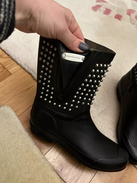 Burberry boots clearance sale uk