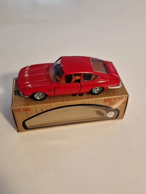 1043876_5
