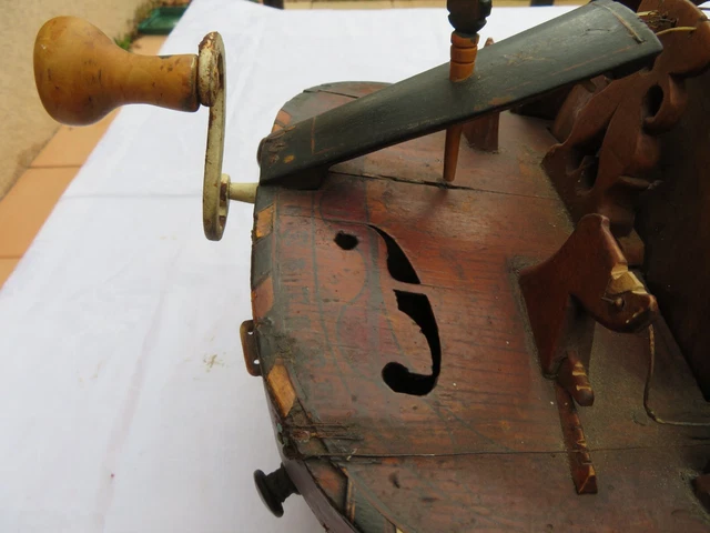 Vielle à roue PAJOT JENZAT , HURDY GURDY 10