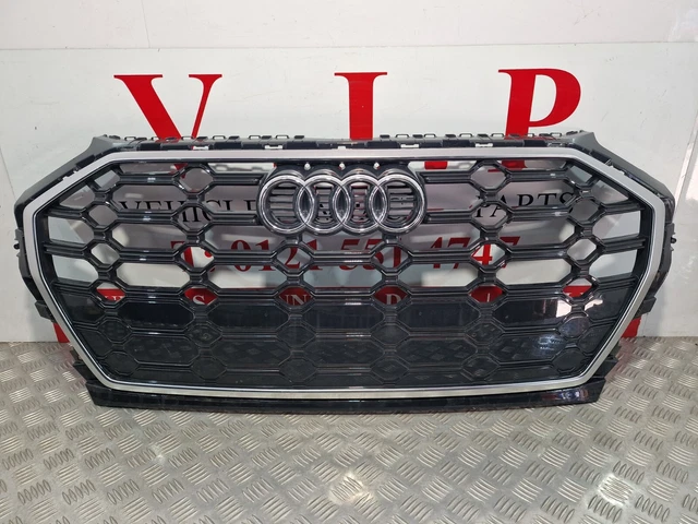Audi 80A071805 Schriftzug SQ5 Clip Plakette Halterung Kühlergrill Black