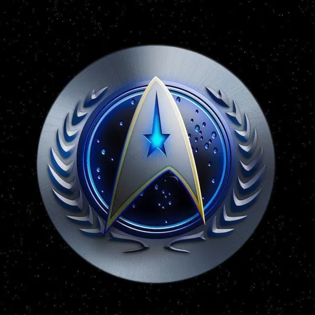 Star Trek Universe - QMX Magnetic Com Badges and Key Rings
