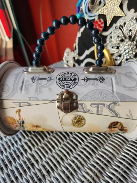 Shabby Chic ~ TIN PURSE ~ COATS & CLARK Spool Shape Handbag ~ UNIQUE!  Looks new