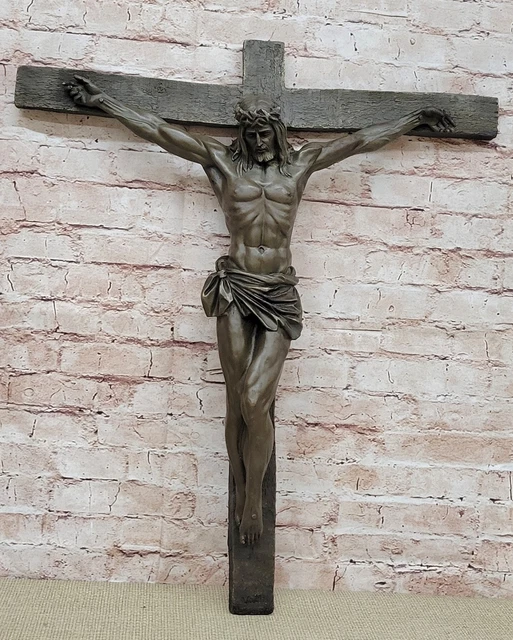 Crocifisso in legno scolpito a mano cm 26 Crocifissi | Semprini Arredi Sacri