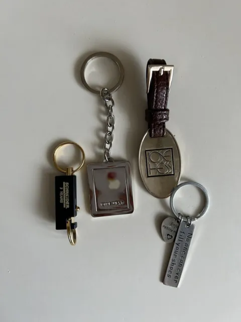 Vintage Lot Of 4 Keychains Keyring Key Holder Jose Hess Lynn Retirement Nine Wes