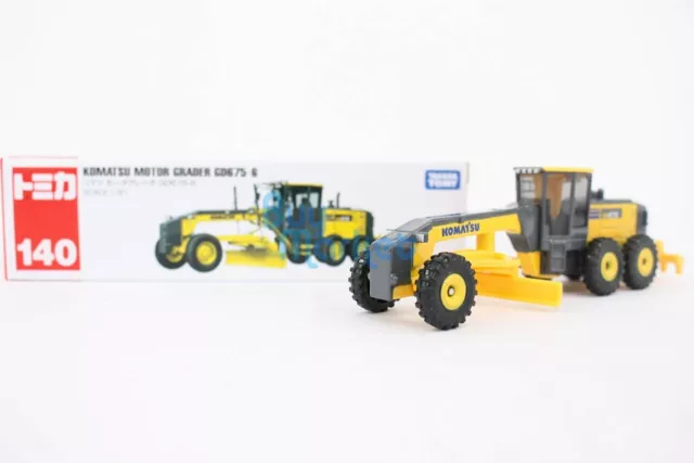 Takara tomy Tomica #140 Komatsu Motor Grader GD675-6 1/81 Diecast Toy Car