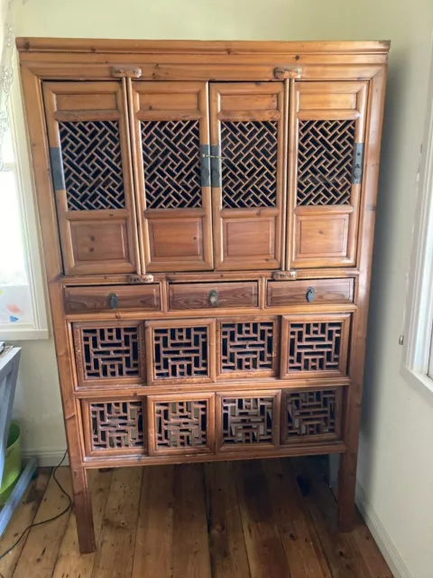 19th century chinese cabinet