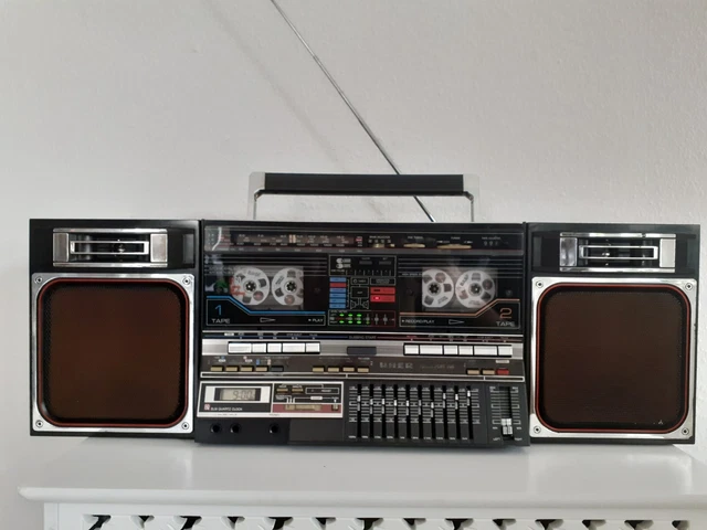 Ghettoblaster  Uher Power Port 700 Aka Sharp Gf  800 Radio Kassetten-Recorder