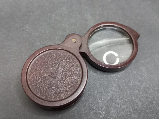 Soviet Vintage Magnifier Glass 1940s, 2,5x Сarbolite Magnifying Loupe Glass USSR