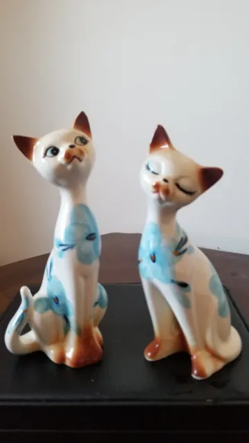 Pair MCM Ceramic Siamese Cat Figurine 7/7.5 Eyelashes blue flowers Japan 1950s