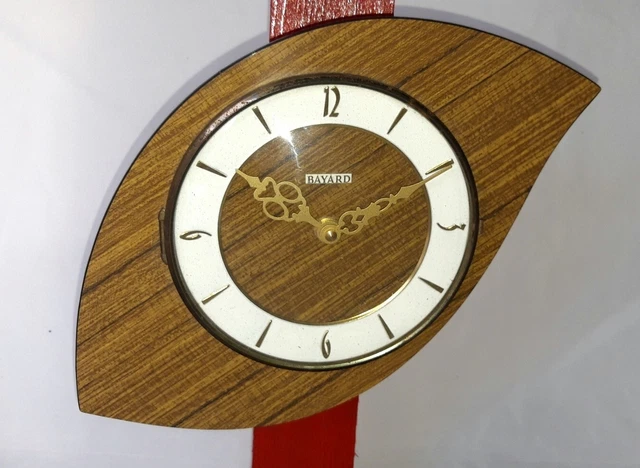 Lot De Deux Horloges Murales Vintage Vedette Et Bayard En Formica Marron
