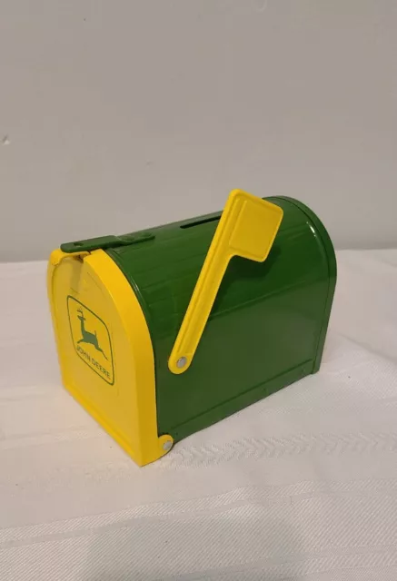 Vintage John Deere Mailbox Metal ERTL Coin Bank Made In USA Collectable Tin