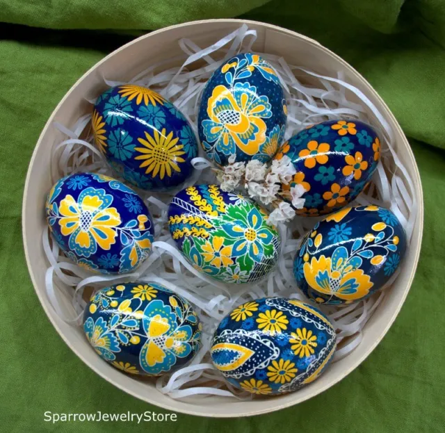 Easter decorations Hand painted Ukrainian Easter eggs Pysanky Chicken easter egg