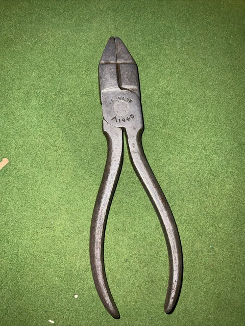 Vintage 1943 Military Pliers Vehicle Tool Kit
