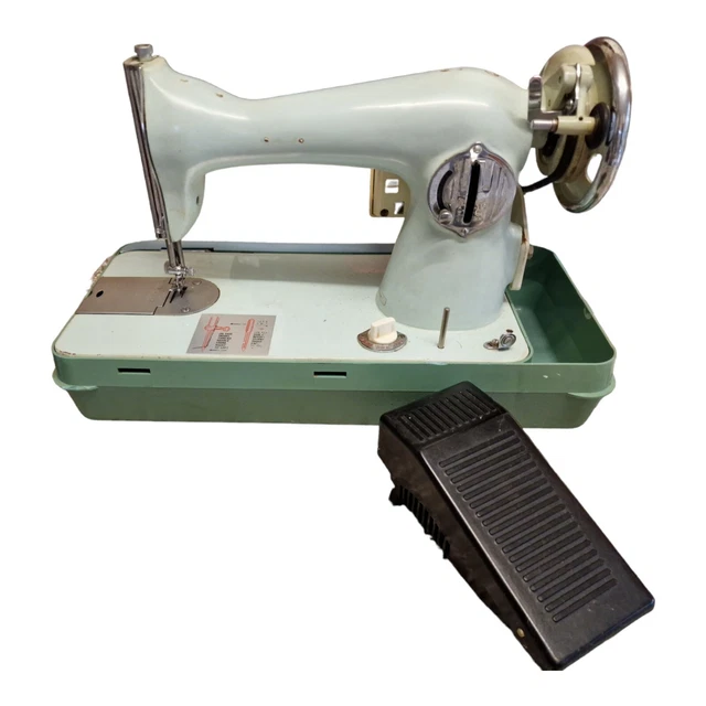 Vintage USSR Clone HA-1 Singer Style 15k Teal Electric Sewing Machine Working