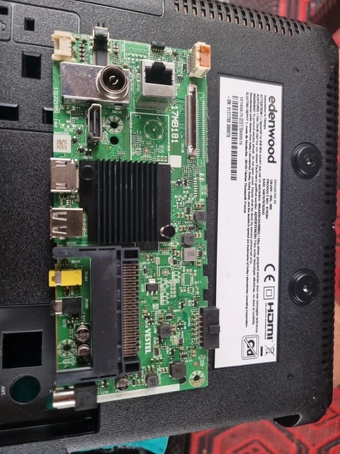 Carte Principale Pour TV Edenwood ED32A00HD-MM - Référence 6683M2C1, Pour Pièces, Ne Fonctionne Pas