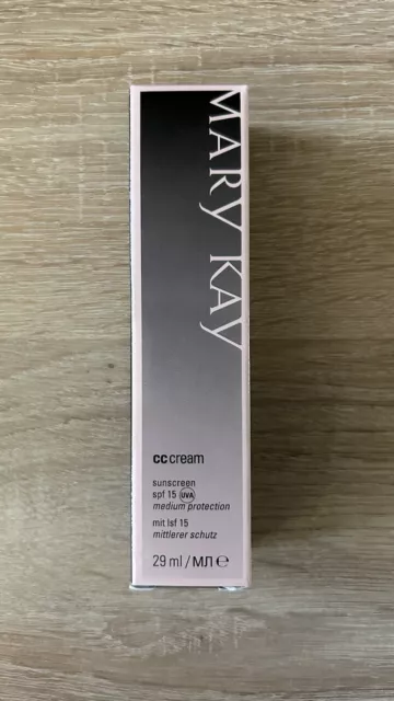 Mary Kay CC Cream LSF 15 Light to Medium  29 ml