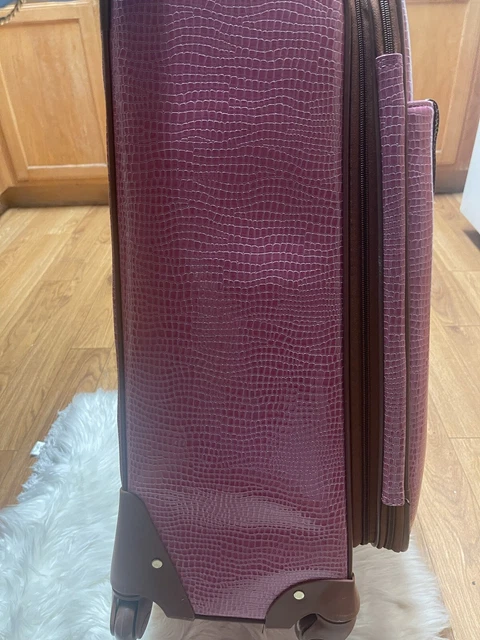 SAMANTHA BROWN classic CROC EMBOSSED 25" SPINNER WHEELED RADIANT ORCHID/CAMEL 19