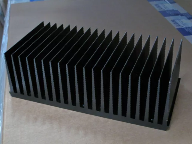 Dissipatore Amplificatore classe A mx50 Amplifier Heat Sink alluminio 2,5kg CPU