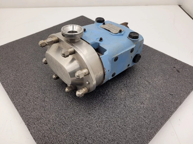 Waukesha Cherry-Burrell SPX 015 U2 Stainless Steel PD Positive Displacement Pump