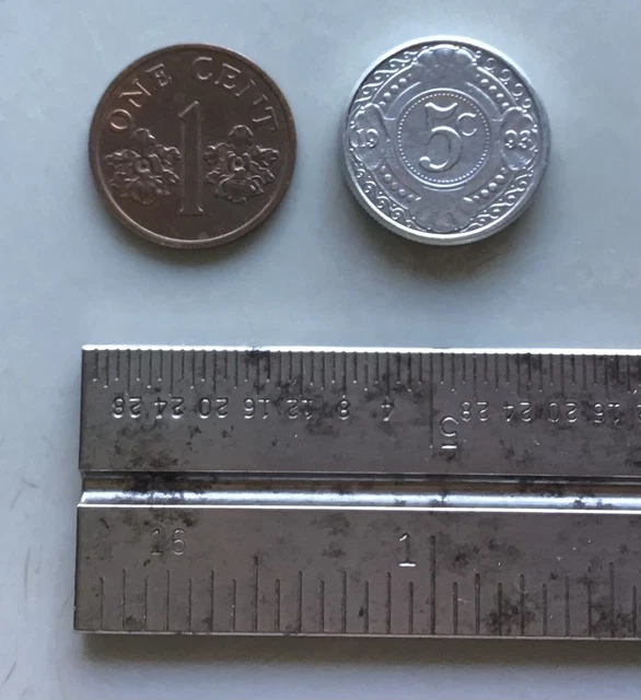 2 Small Original Coins, Nederlandes Antilles, & Singapore, 1990-1993