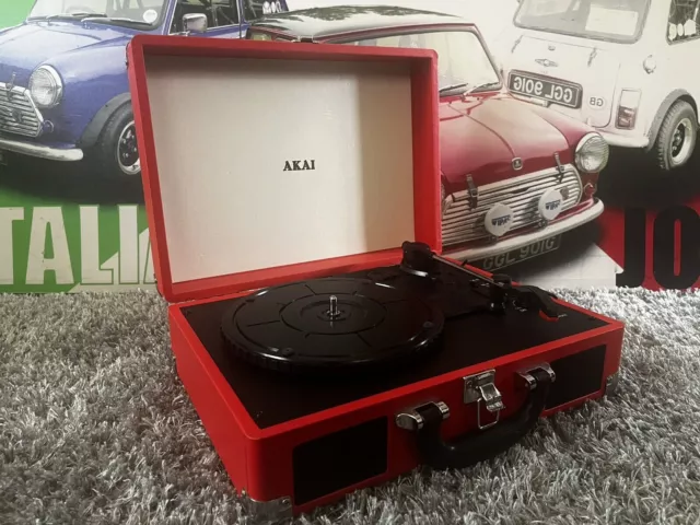 Akai retro sales briefcase turntable