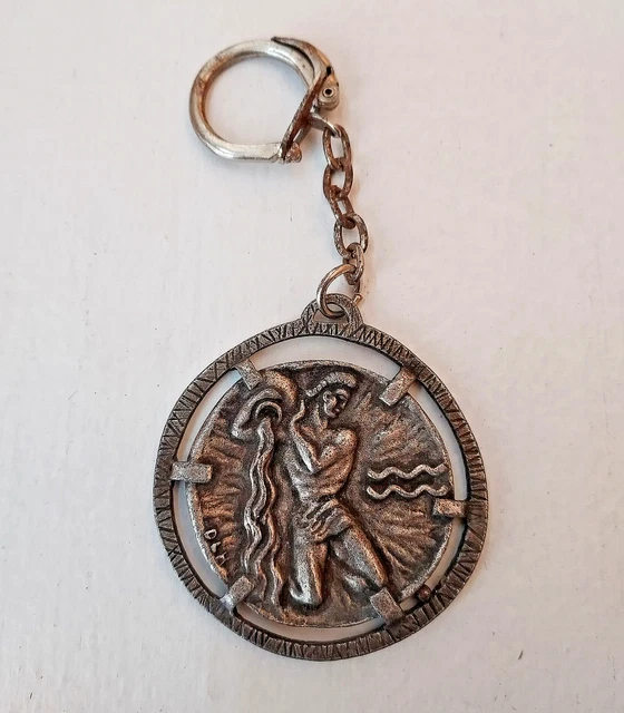 Médaillon Pendentif Ancien Moderniste Signé DLH – Occasion Porté – Pièce Unique Vintage