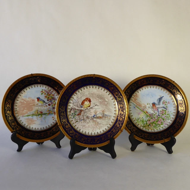 Limoges: Conjunto de 3 platos de 20 cm de diámetro realizados a mano