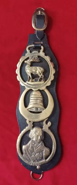 VINTAGE BRASS BRIDLE Horse Harness Metal Medallion Tack Decoration