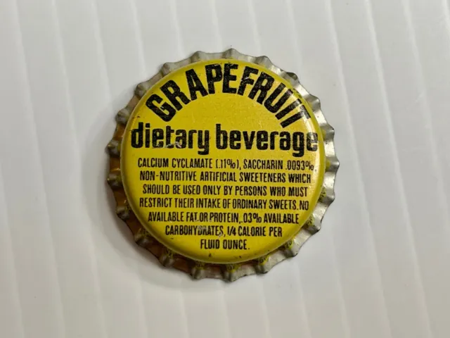 Vintage Grapefruit Dietary Beverage Bottle Cap - *Cork Back* (Yellow / Black)