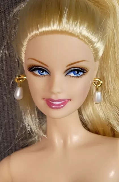 Barbie Model Muse Nude Pale Blonde Hair W Pearl Drop Earrings Nm