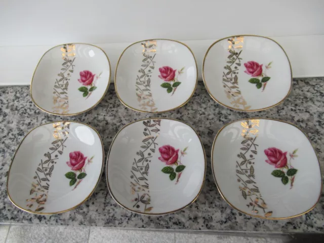 6 COUPELLES CARREES Porcelaine BAVARIA ROSE ET DORURE 9,7 cm