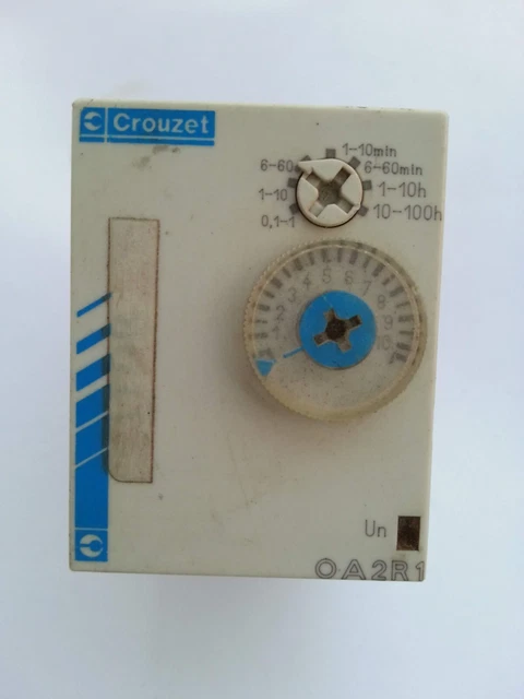 Crouzet OA2R1  Time Relay