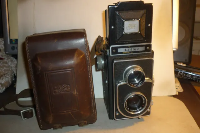 Alte Box - Kamera Zeiss Ikon Ikoflex mit Zeiss ,, Opton ,, Tessar 3,5/75 red T !