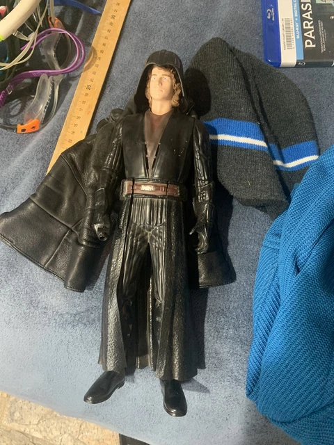 Genuine Hasbro (C-001C) Star Wars Anakin Skywalker Talking Action Figure (Read)