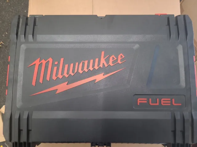 Estuche rígido de combustible Milwaukee M12/almacenamiento para taladro combinado y controlador de impacto