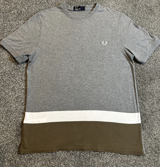 fred perry t shirt Boys Size Large Age 13-14 Years Grey Short Sleeve White Logo