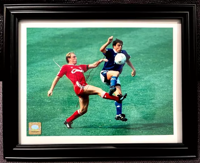 Steve McMahon - Liverpool FC Legend - Black Framed & Hand Signed Photo & COA