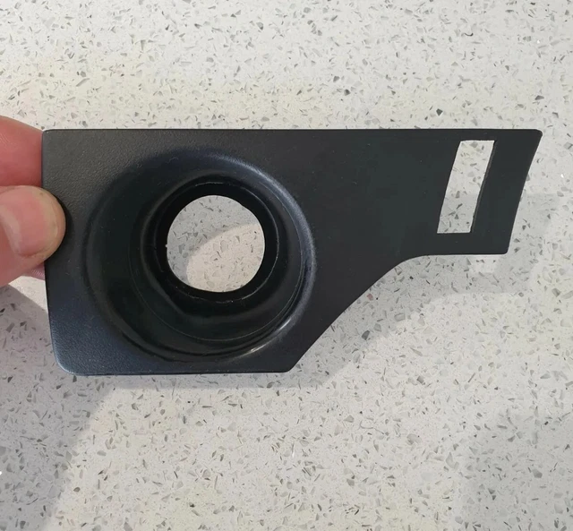 MERCEDESBENZ W124 / S124 / C124 Ignition barrel surround trim panel
